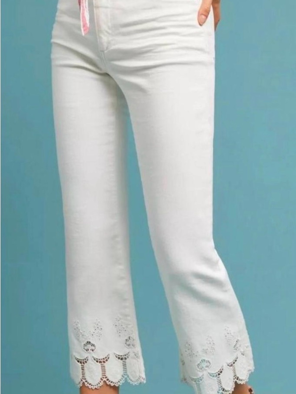 Anthropologie Pilcro White Eyelet-Hem Cropped Jeans